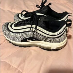 Nike Kids Black and White Patterned Sneakers